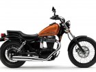 Suzuki Boulevard S40